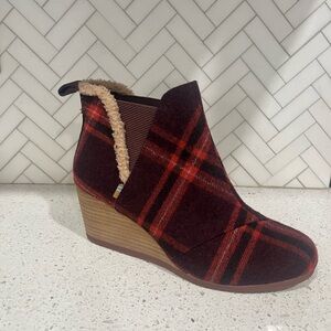 Toms Red Plaid Ankle Boots with Faux Fur